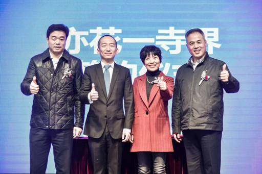 数据与人工智能关系紧密