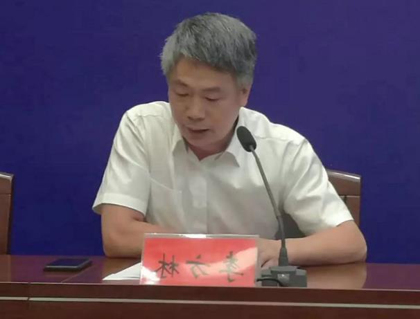 楼友会运营中心副总经理陈广扬接受记者