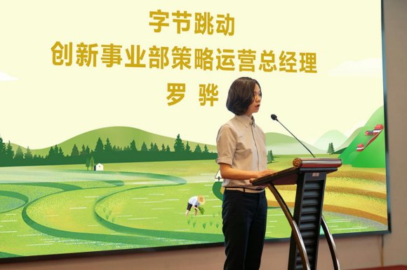 溶洞极品梅山龙宫
