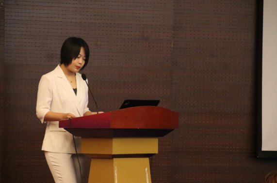 深入了解当代中国社会的真实面貌