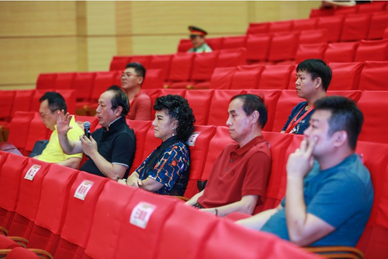 提高广大器乐演奏者的水平