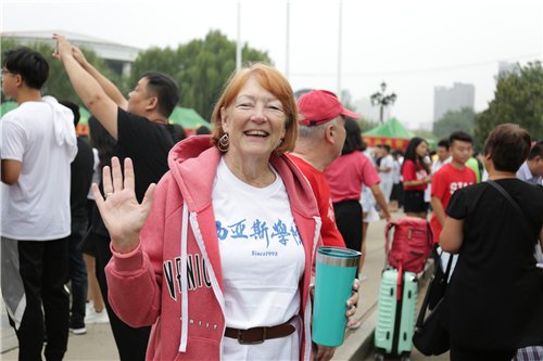 心贴心沟通，家校共育塑英才