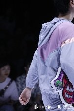 让我们相约10日青岛品牌的高能爆发和