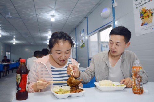 无数幢高楼在他们的努力下拔地而起