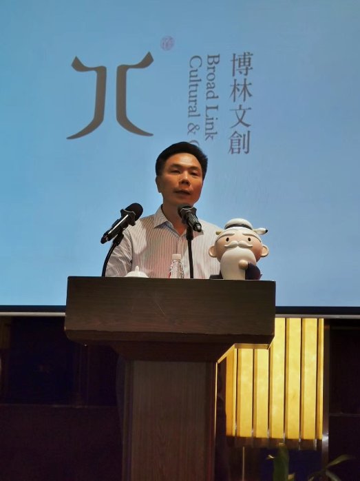 哲学系教授陈明先生