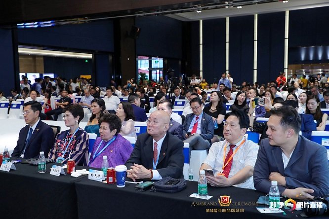 世界中国工商总会主席吴国迪