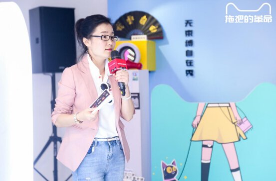 一次周末扫除也可能为她们带来负担