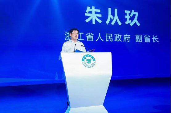 只有回归到天九共享浩瀚的历程中
