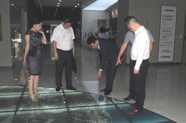 同时增进国际贸易的服务跨境平台