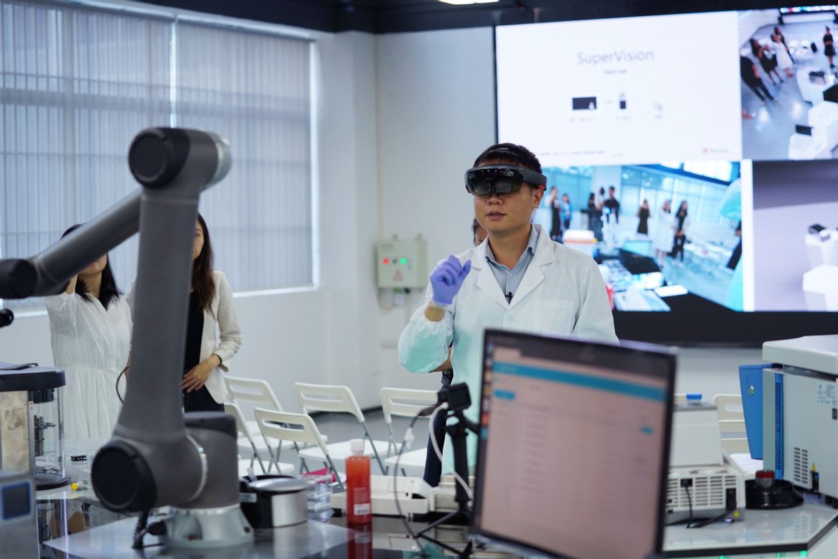 智能工具整合出一套全方位智能实验室(