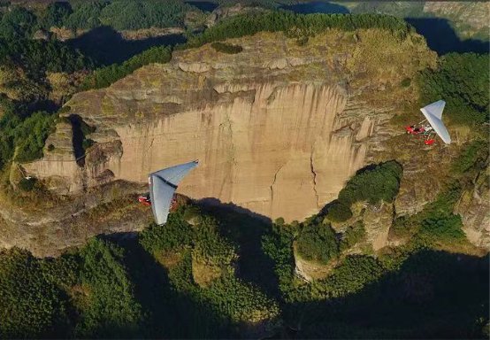 露营……厌倦了平凡生活的你