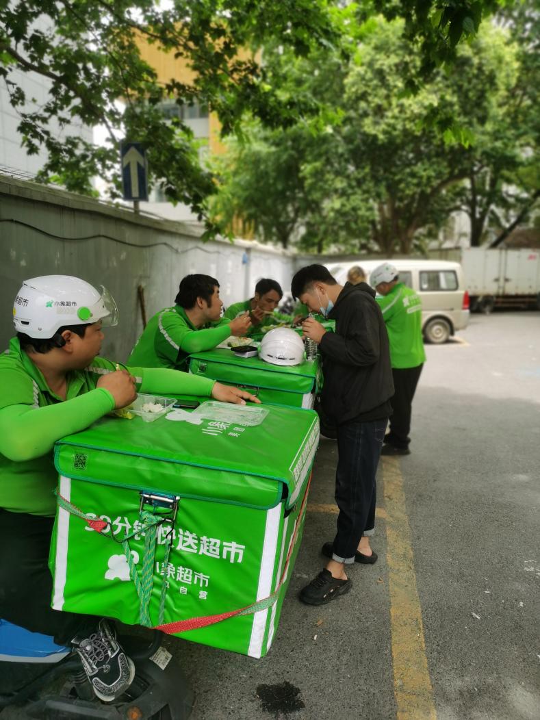 不少银河电子平台成为巴黎圣日耳曼亚洲